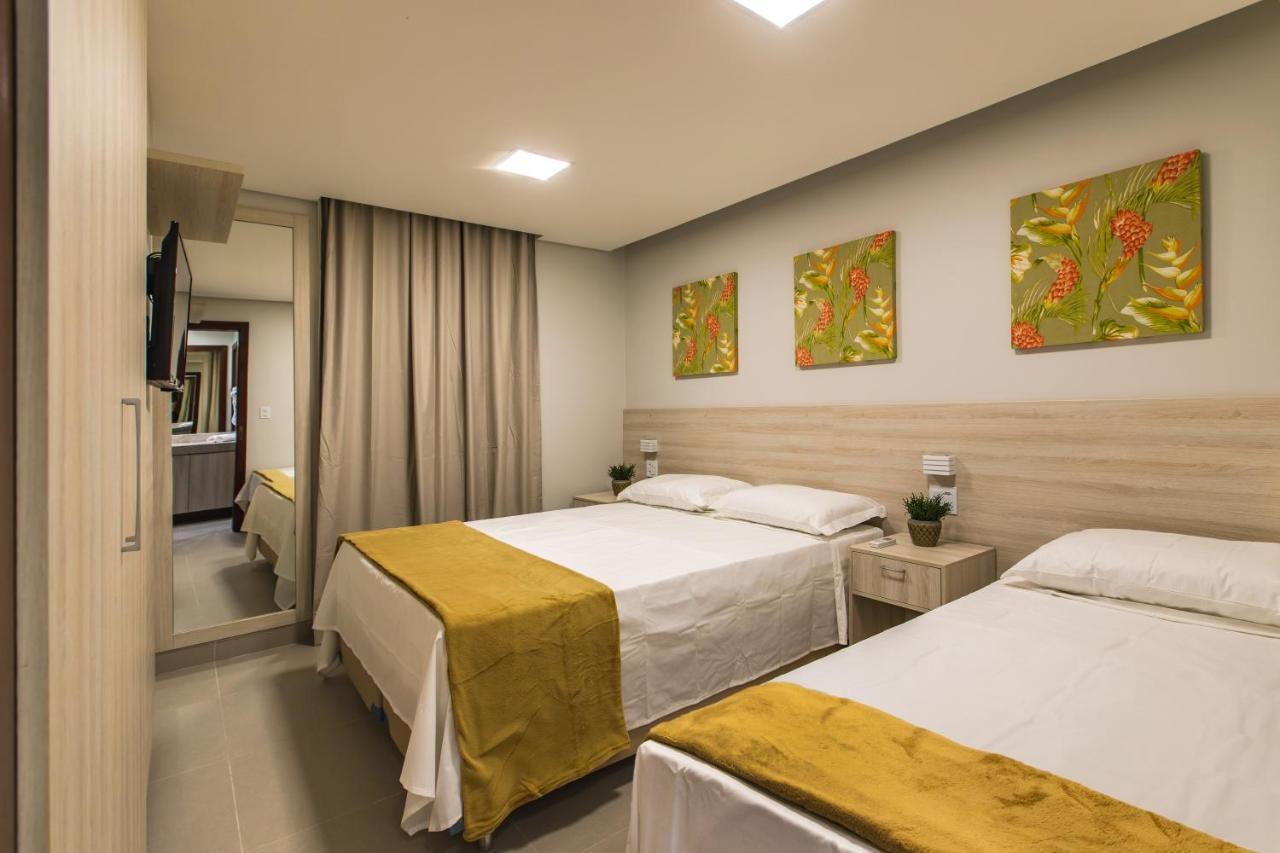 Hotel Encantos De Itaperapua
